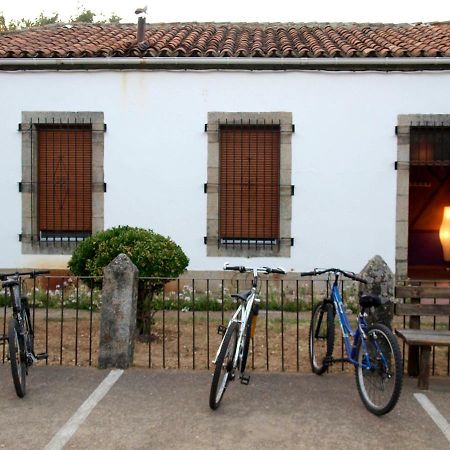 Casa Rural La Rana Nava de Francia Exterior foto